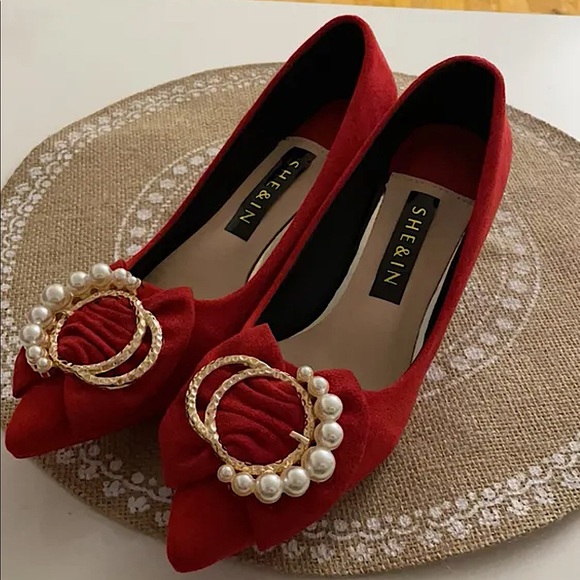 Red Velvet Pumps - Picture 2 of 5